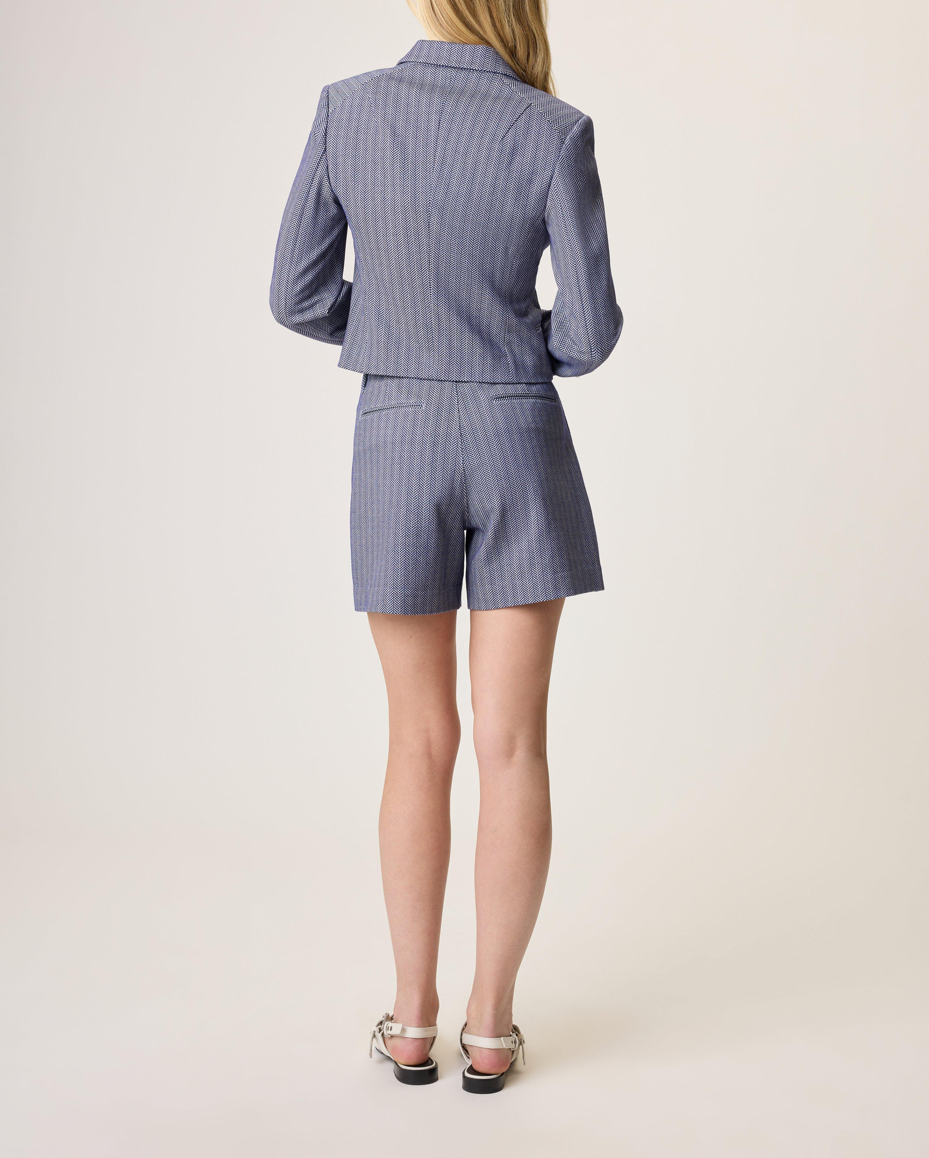 Elvy Short - 2