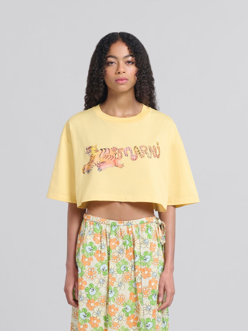 YELLOW ORGANIC JERSEY CROPPED T-SHIRT WITH PRINT - 2