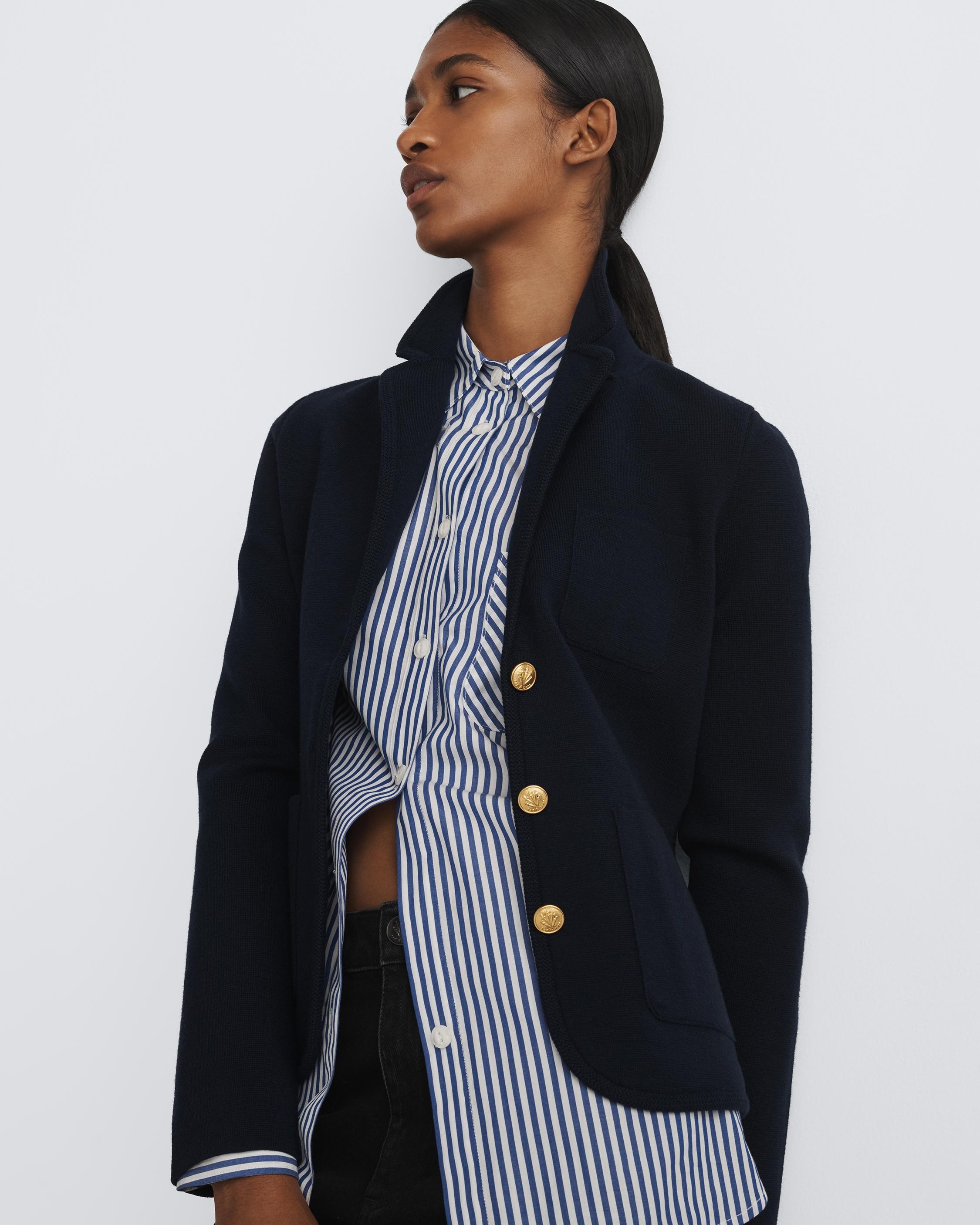 Alex Sweater Blazer
Merino Wool Blazer - 2