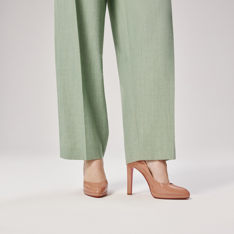 Christian Louboutin Fannylove Alta outlook