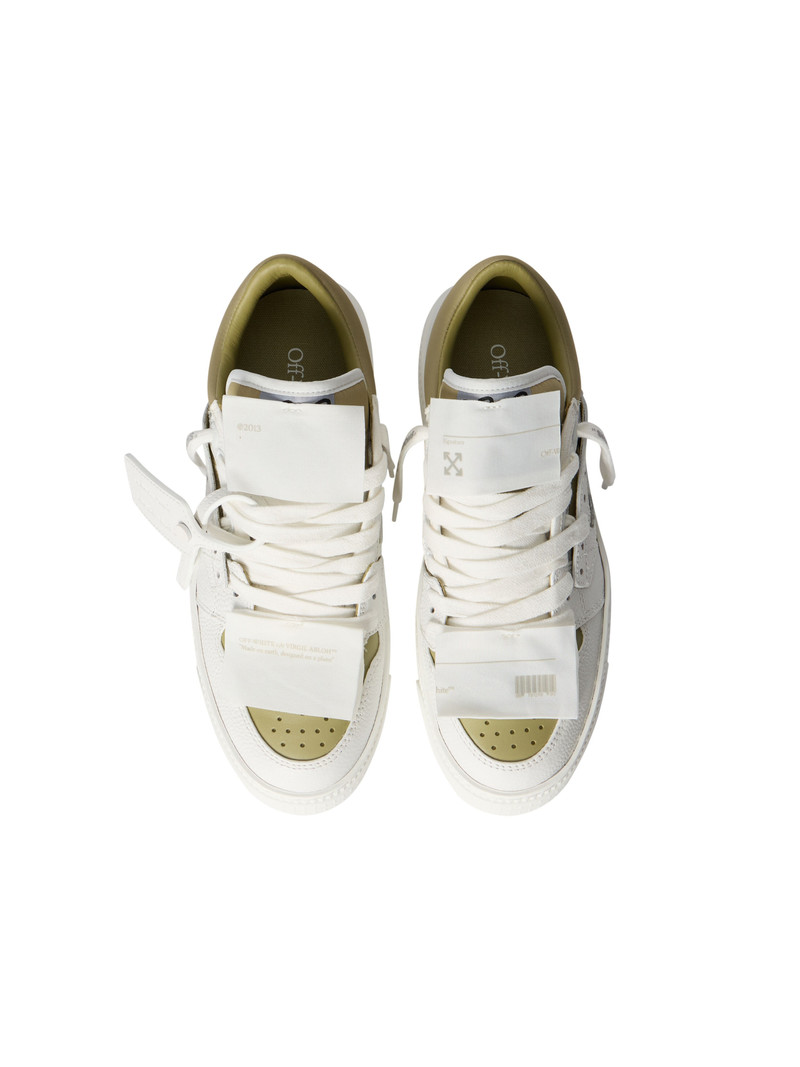 3.0 Off Court Low Top Sneakers 4