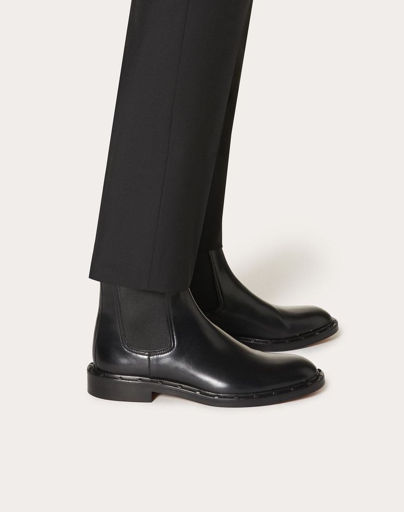 SEMI-GLOSS CALFSKIN STUDDED BEATLE 6