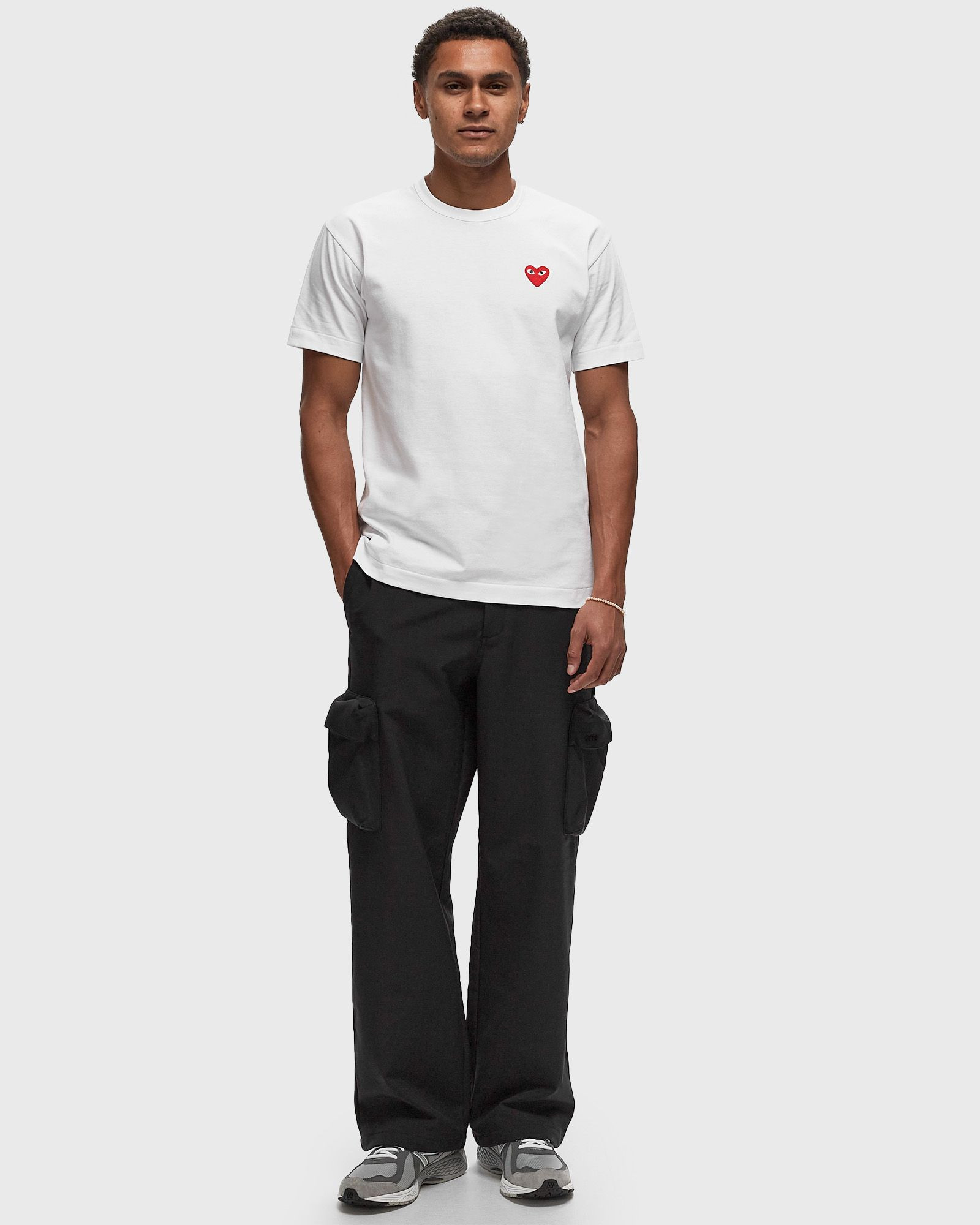 RED HEART EMBLEM TEE - 2