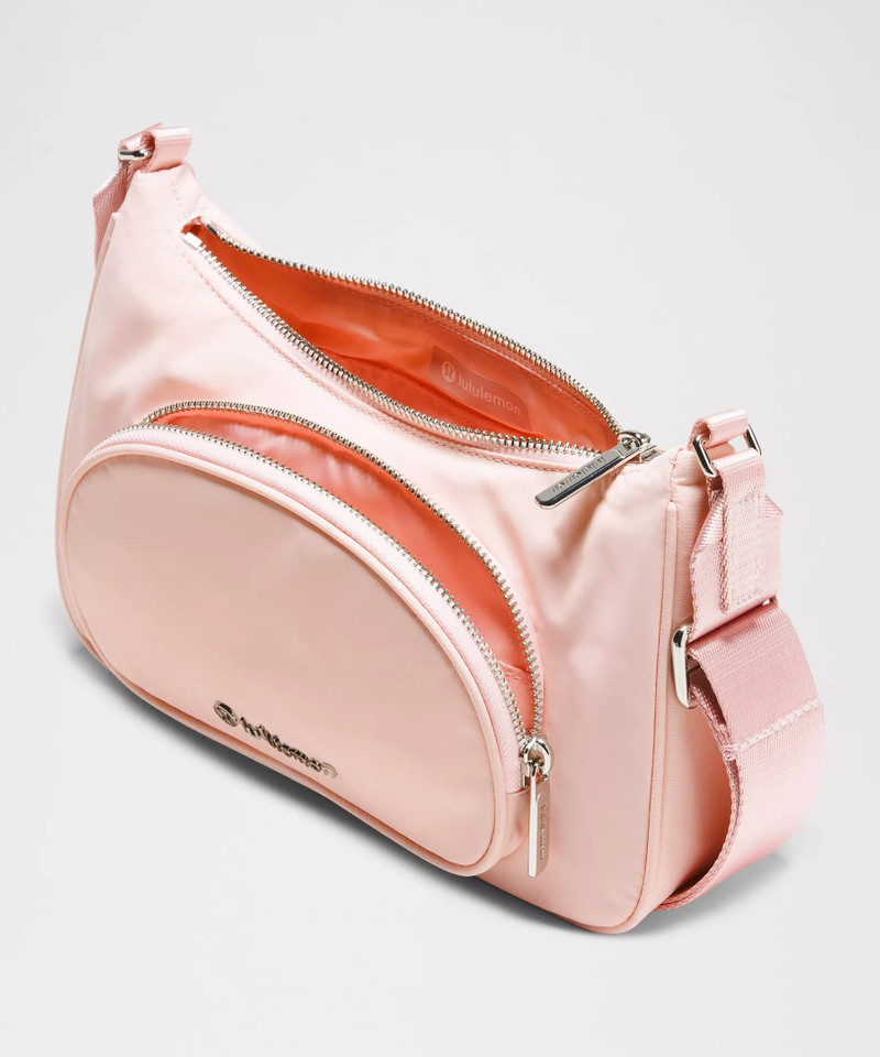 Crossbody Bag with Nano Pouch 2L 4