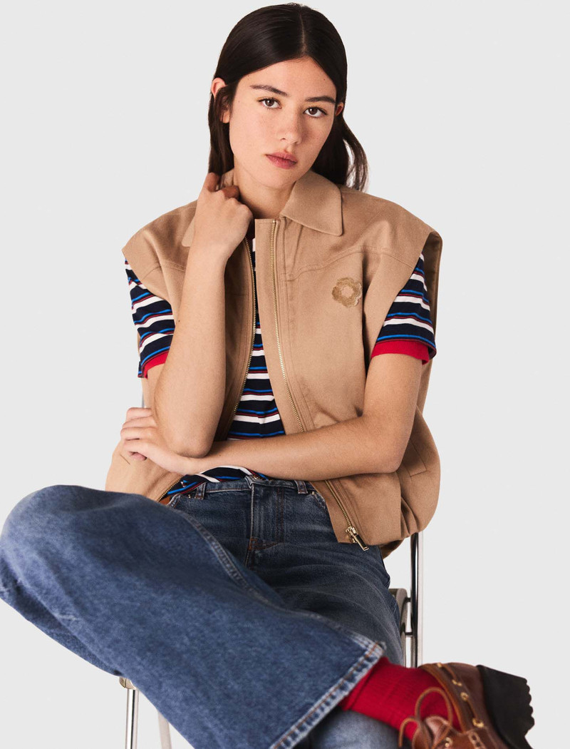 Sleeveless jacket 6