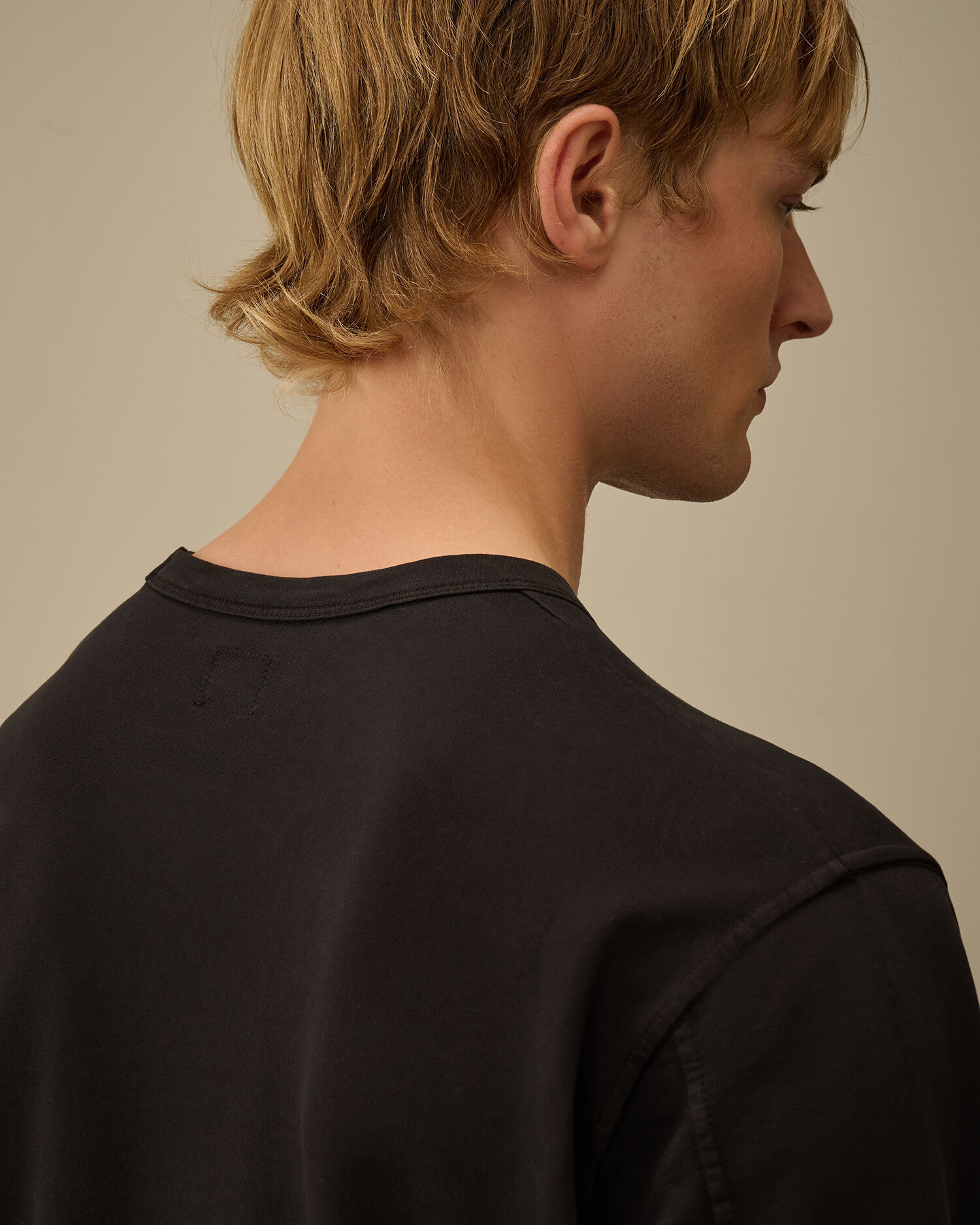 Light Fleece Crewneck Lens Sweatshirt - 5