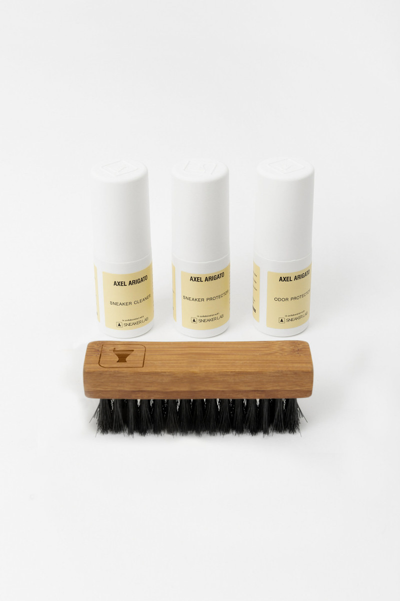 AA x Sneaker Lab Cleaning Kit 8