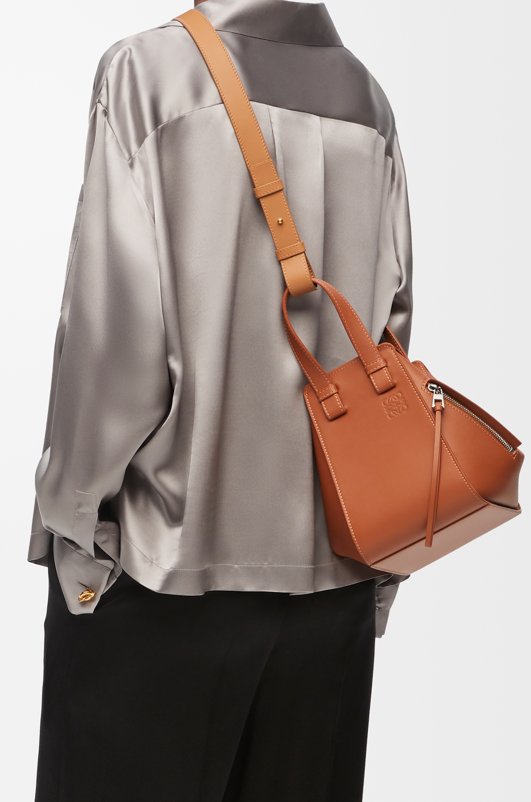 Small Hammock bag in classic calfskin - 6