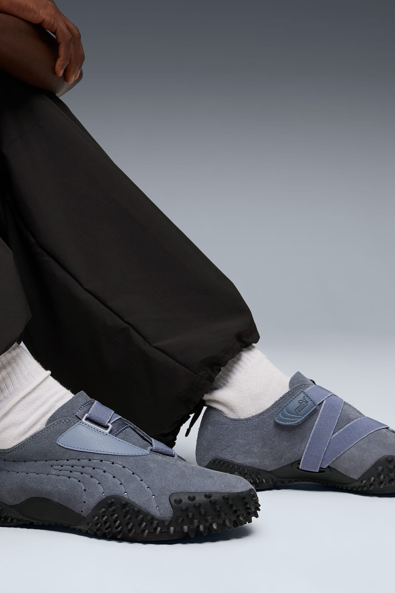 PUMA Mostro Unlined Sneakers outlook