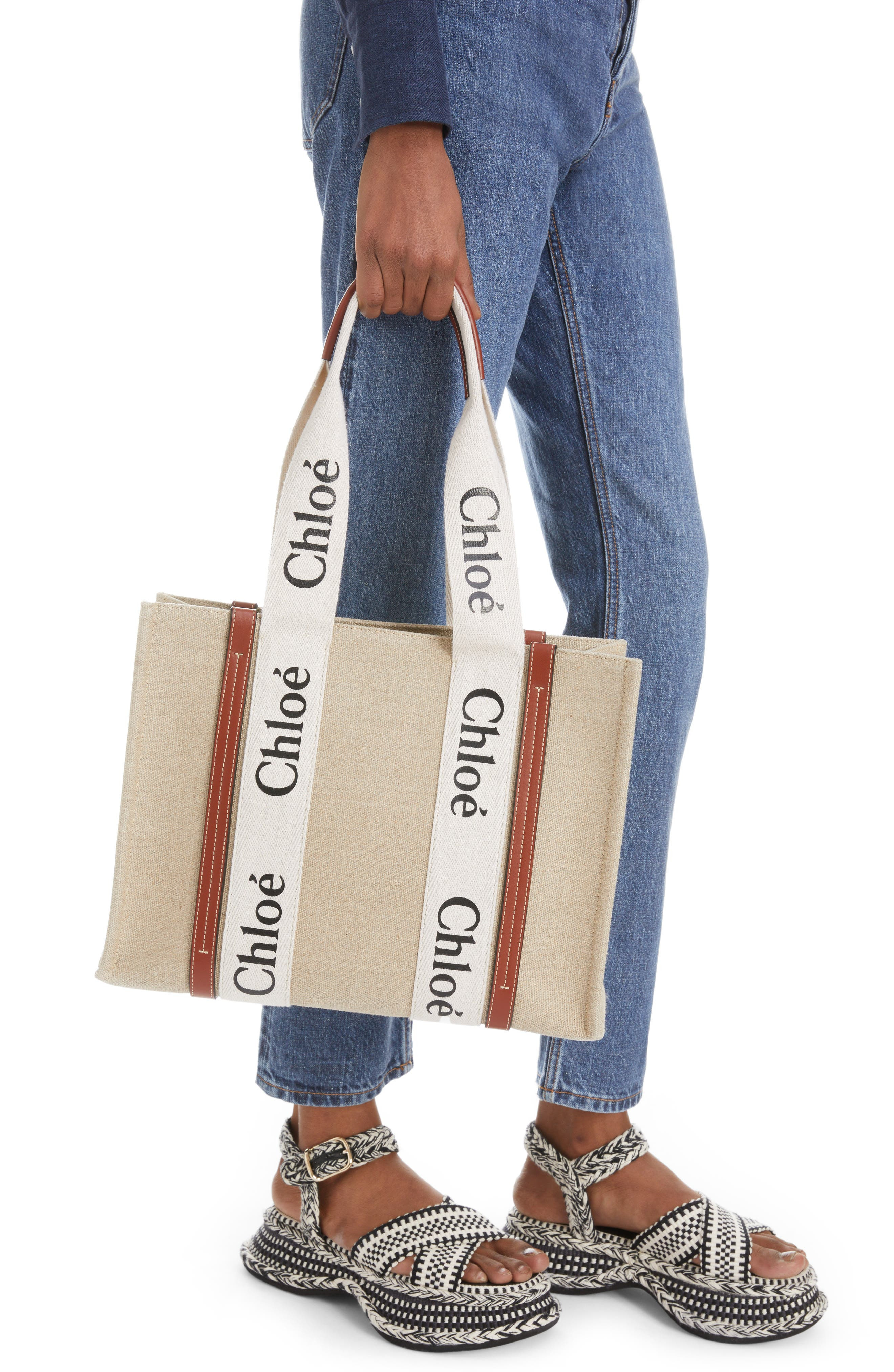 Chloé Medium Woody Linen Tote in White - 7