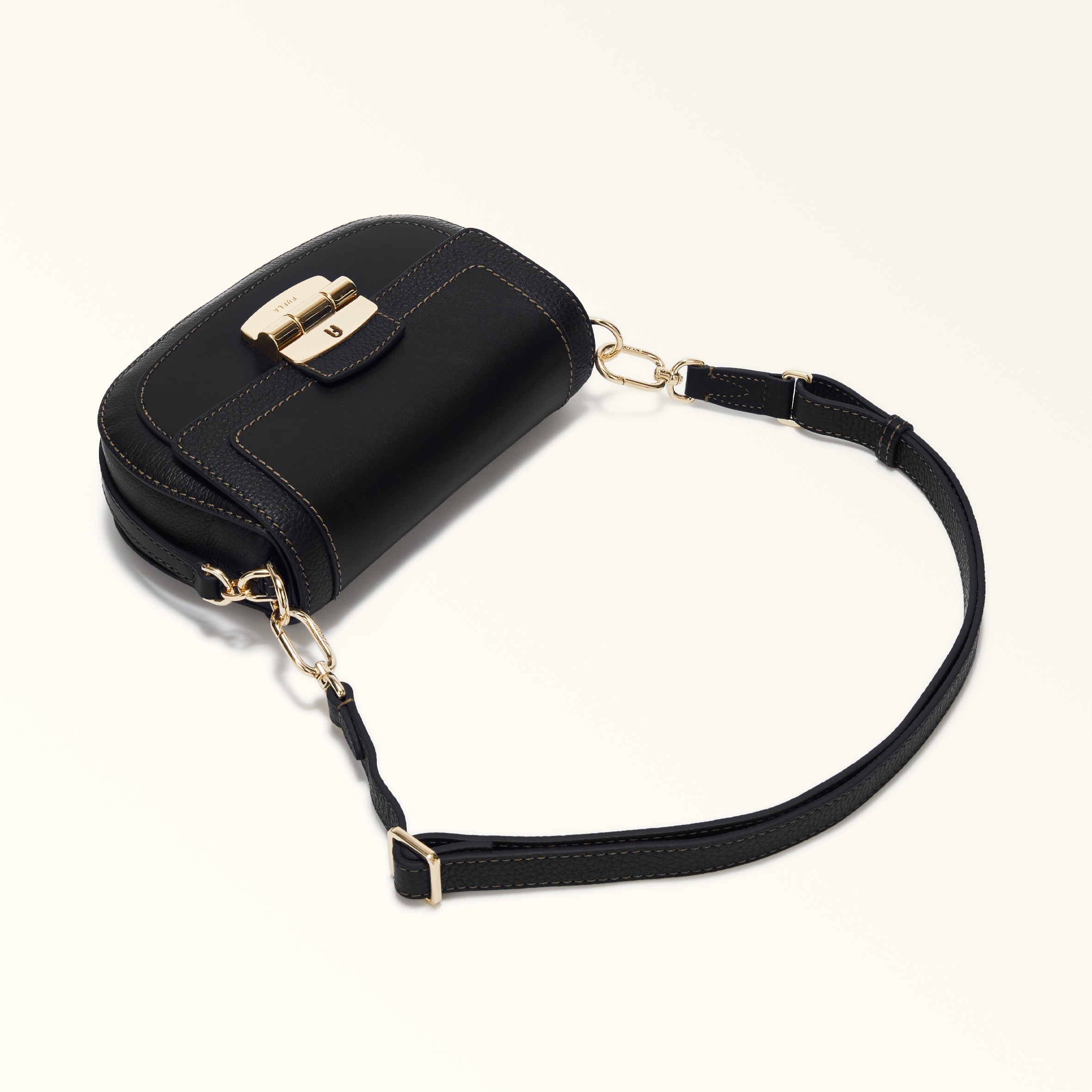 Furla Club 2 - 5