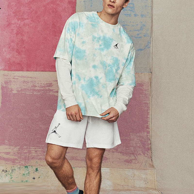 Jordan Air Jordan Essentials Ultra Loose Graphic T-Shirt 'Multi' DX9584-110 outlook