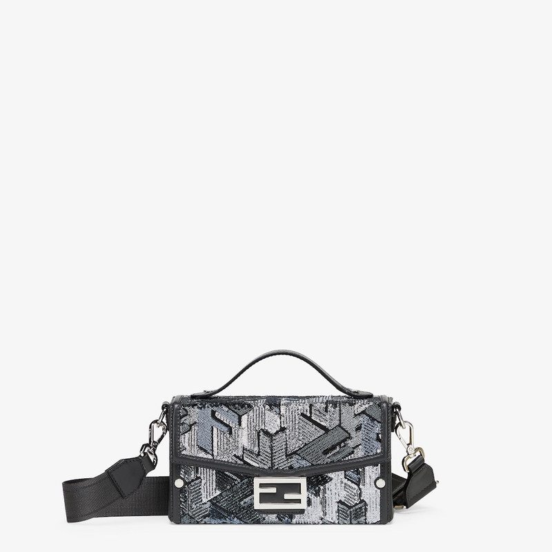 Soft Trunk Baguette 1