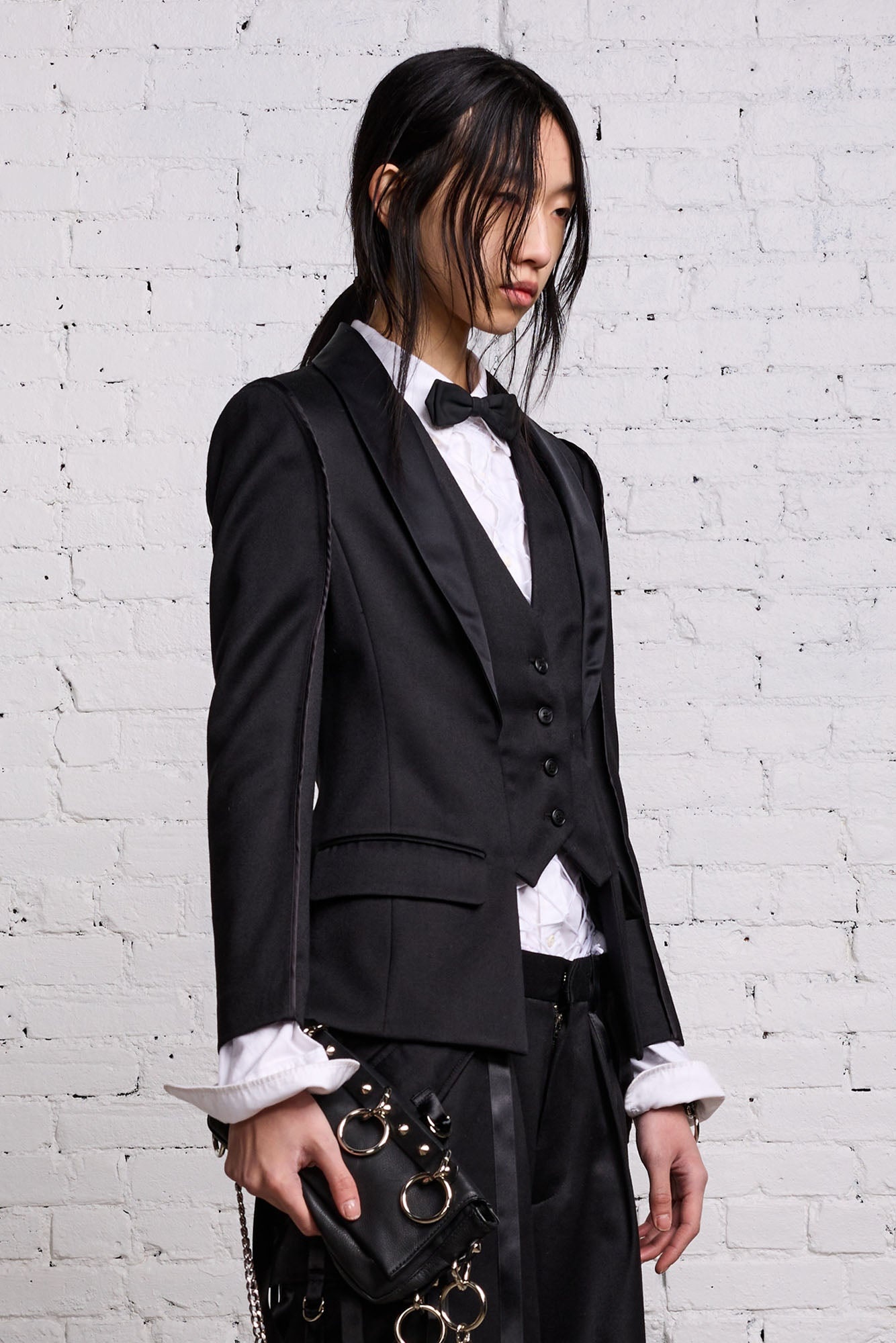 FLAT SLEEVE TUXEDO BLAZER - BLACK AND SATIN - 7