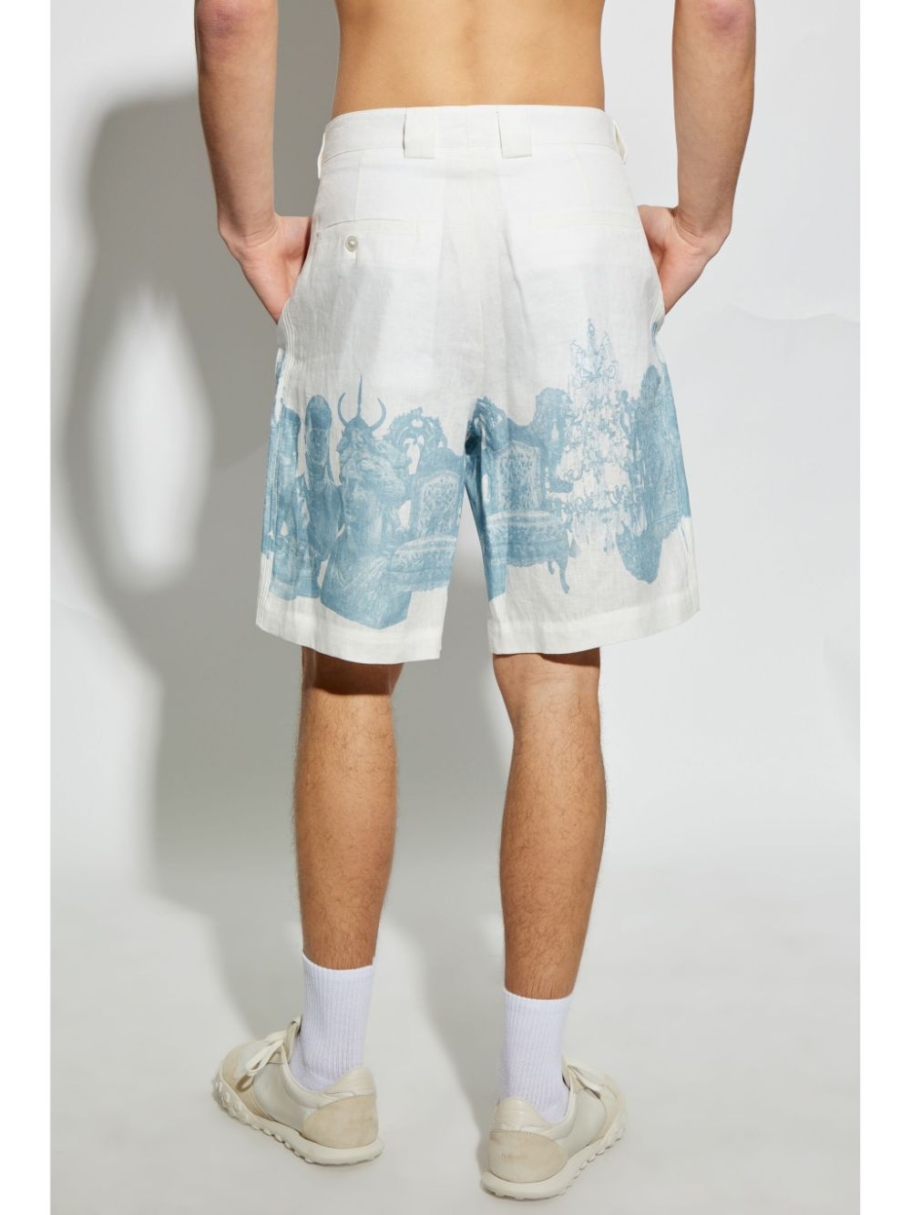 graphic-print shorts - 4