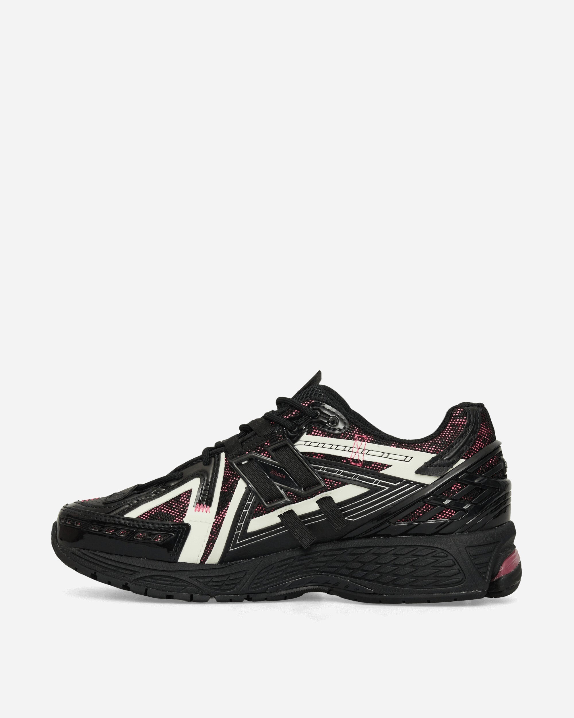 1906A Sneakers Black / Dragon Berry / White - 3