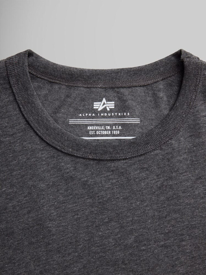 ALPHA INDUSTRIES ESSENTIAL TEE outlook