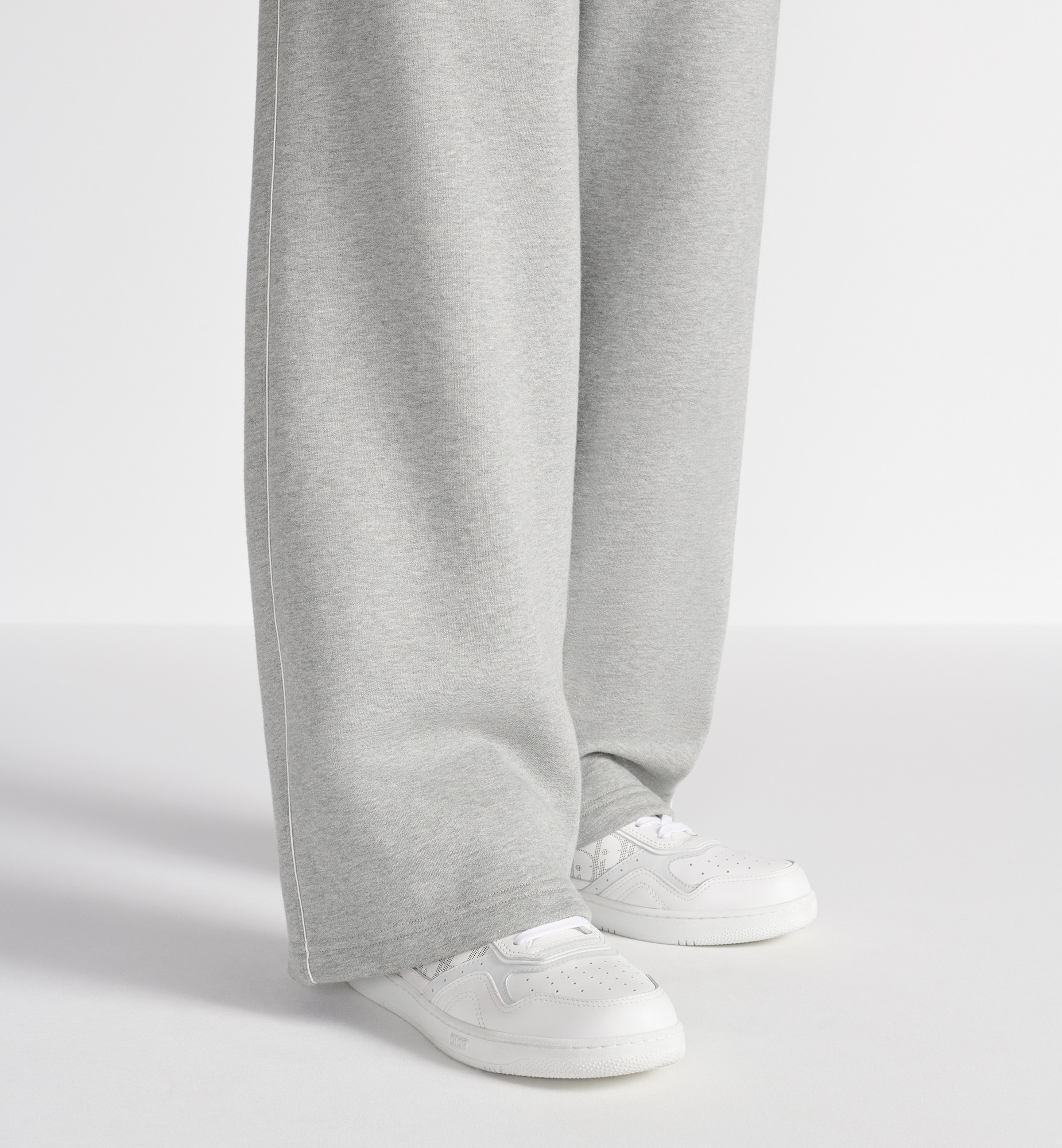 B27 Low-Top Sneaker - 2