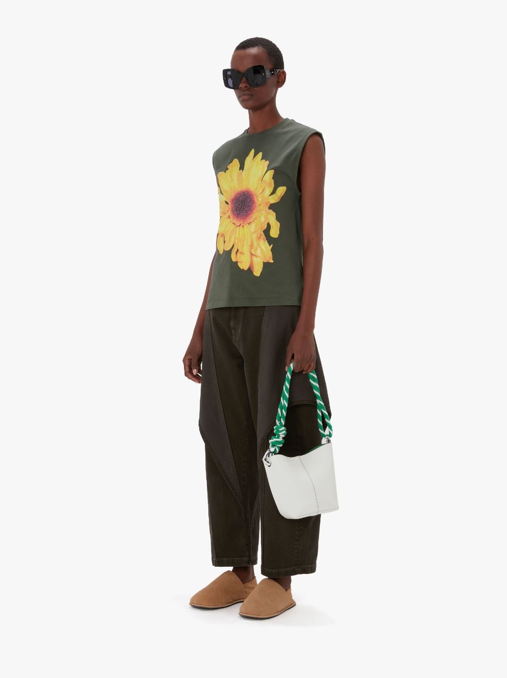 SUNFLOWER GRAPHIC PRINT VEST - 5