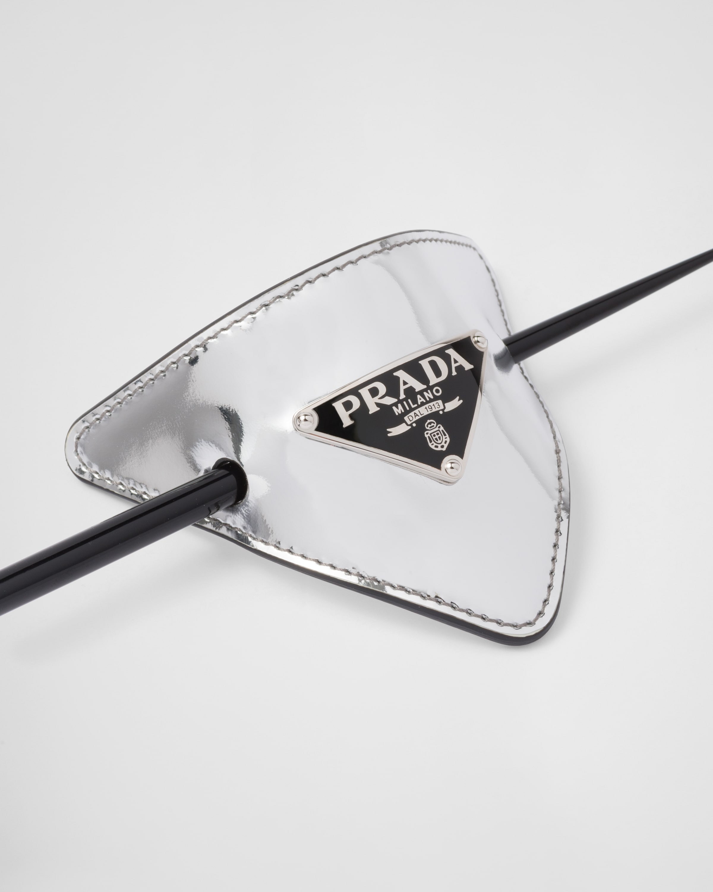 Brushed leather hair clasp with stick - 3