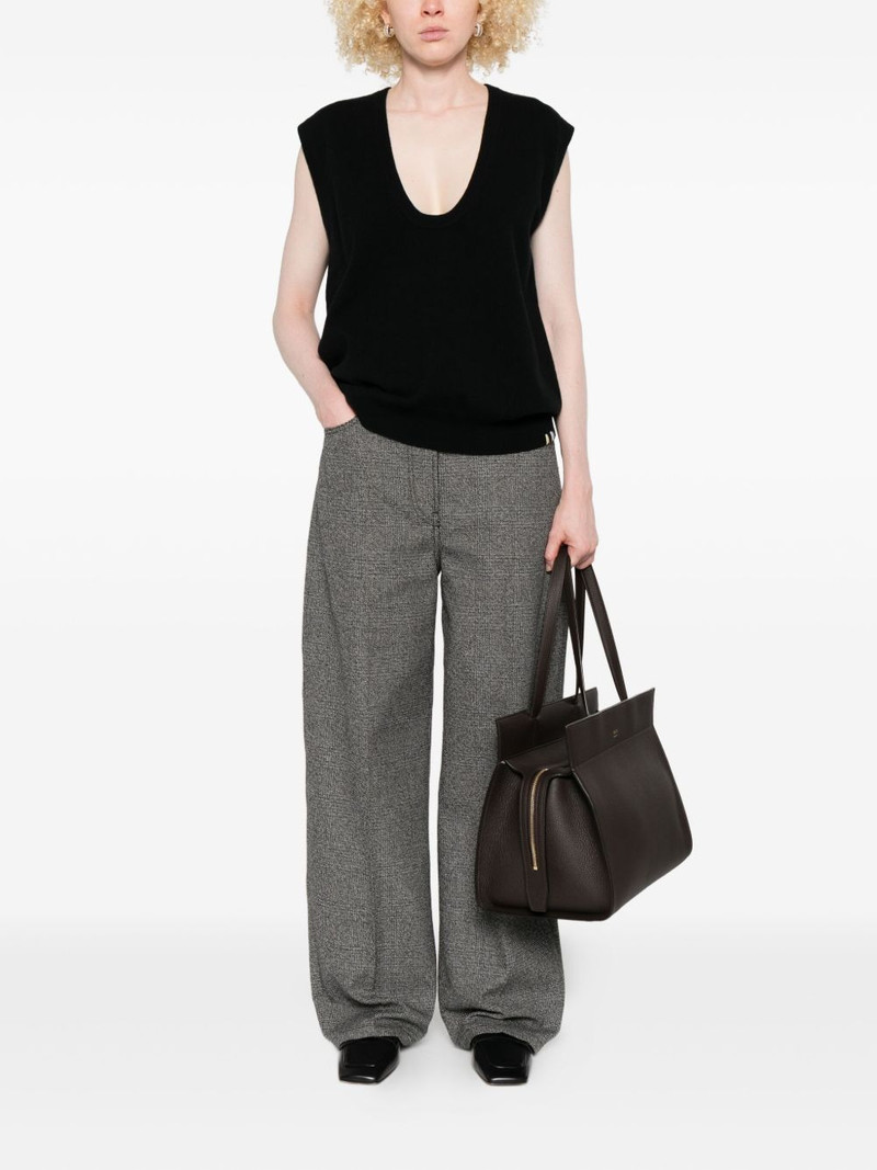 extreme cashmere V-neck sleeveless knitted vest outlook
