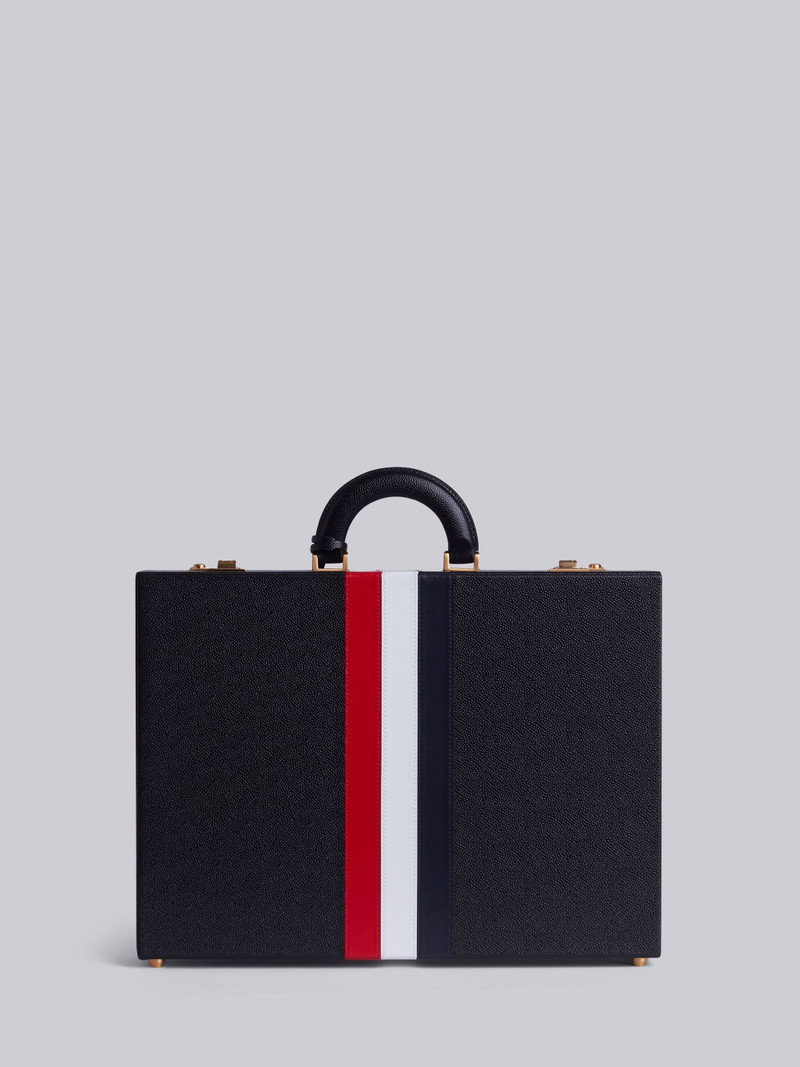 pebble grain Attached case 3