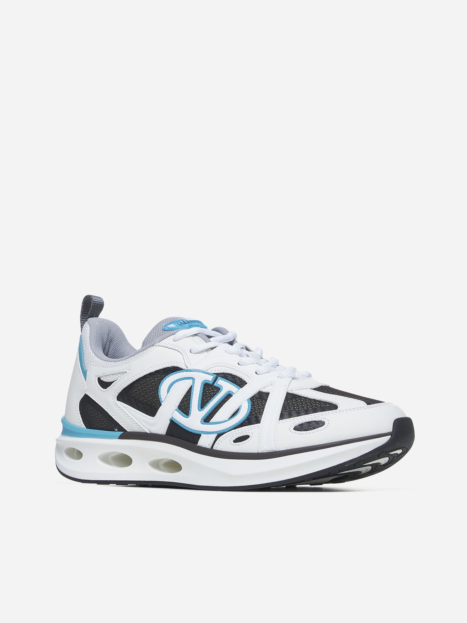 【関税込み】VALENTINO Vlogo Easyjog mesh & leather sneakers Valentino Garavani Easyjog vlogo mesh leather sneakers | The