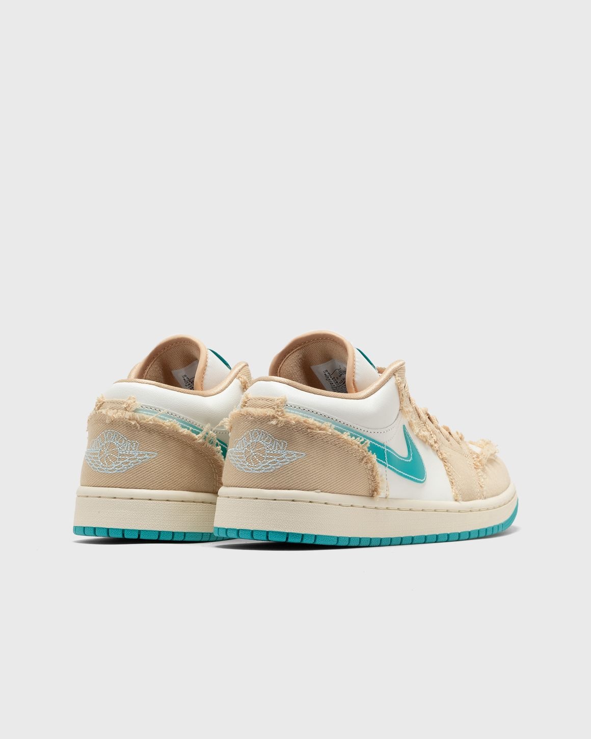 WMNS AIR JORDAN 1 LOW SE - 4