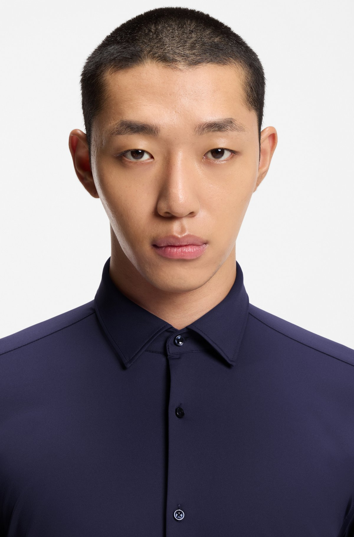 SLIM-FIT SHIRT IN PERFORMANCE-STRETCH JERSEY - 3