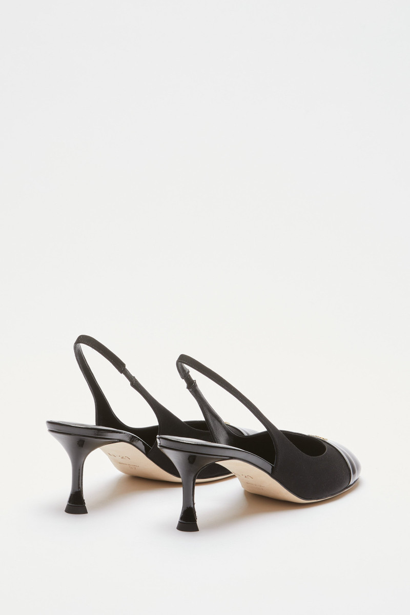 N°21 SLINGBACK WITH ROUNDED TOE outlook