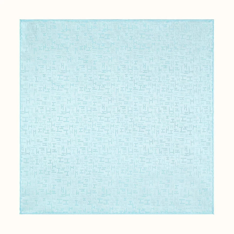 H Dedale pocket square 45 1