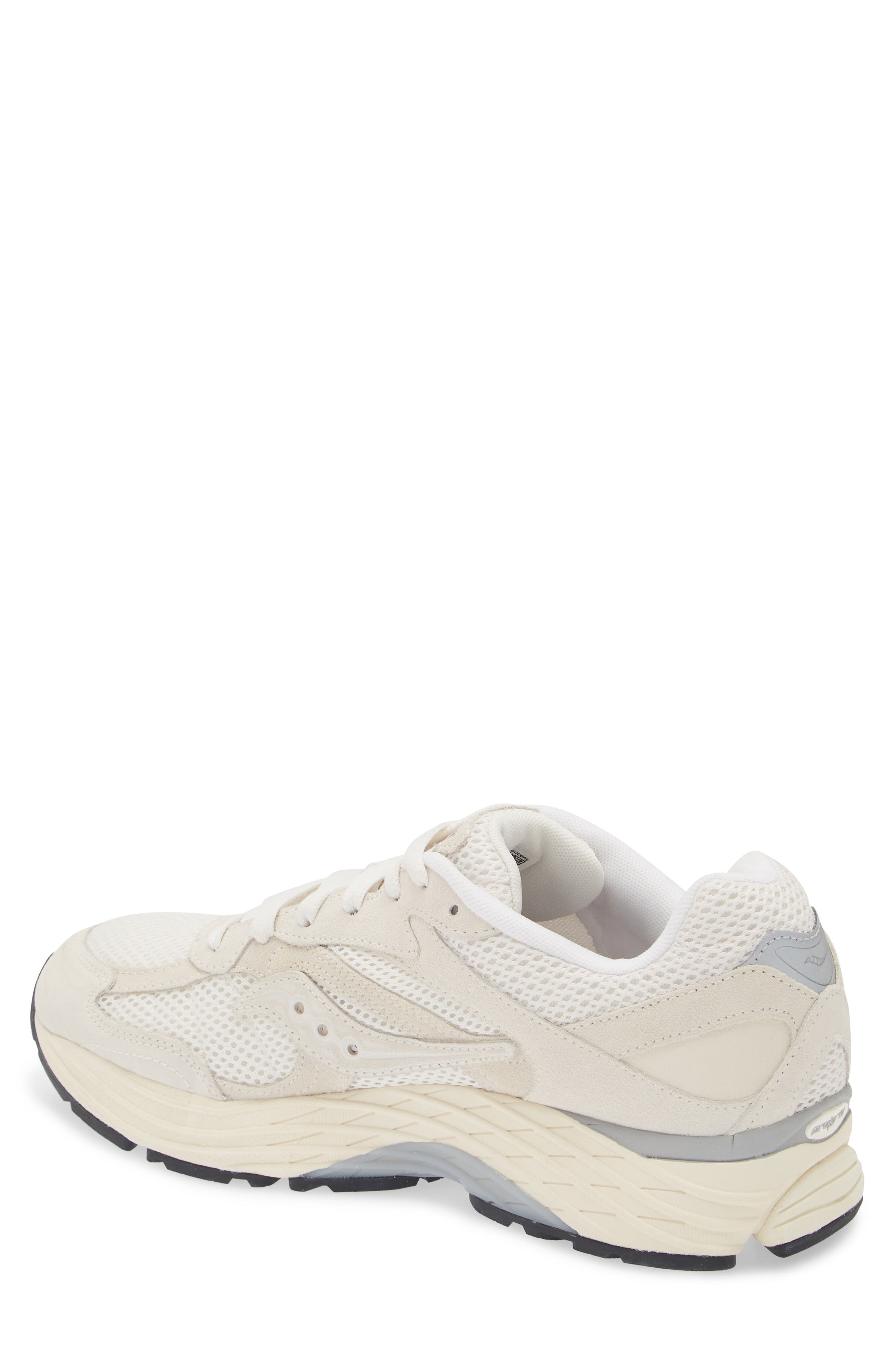 Saucony Gender Inclusive ProGrid Omni 9 Sneaker in White at Nordstrom - 2