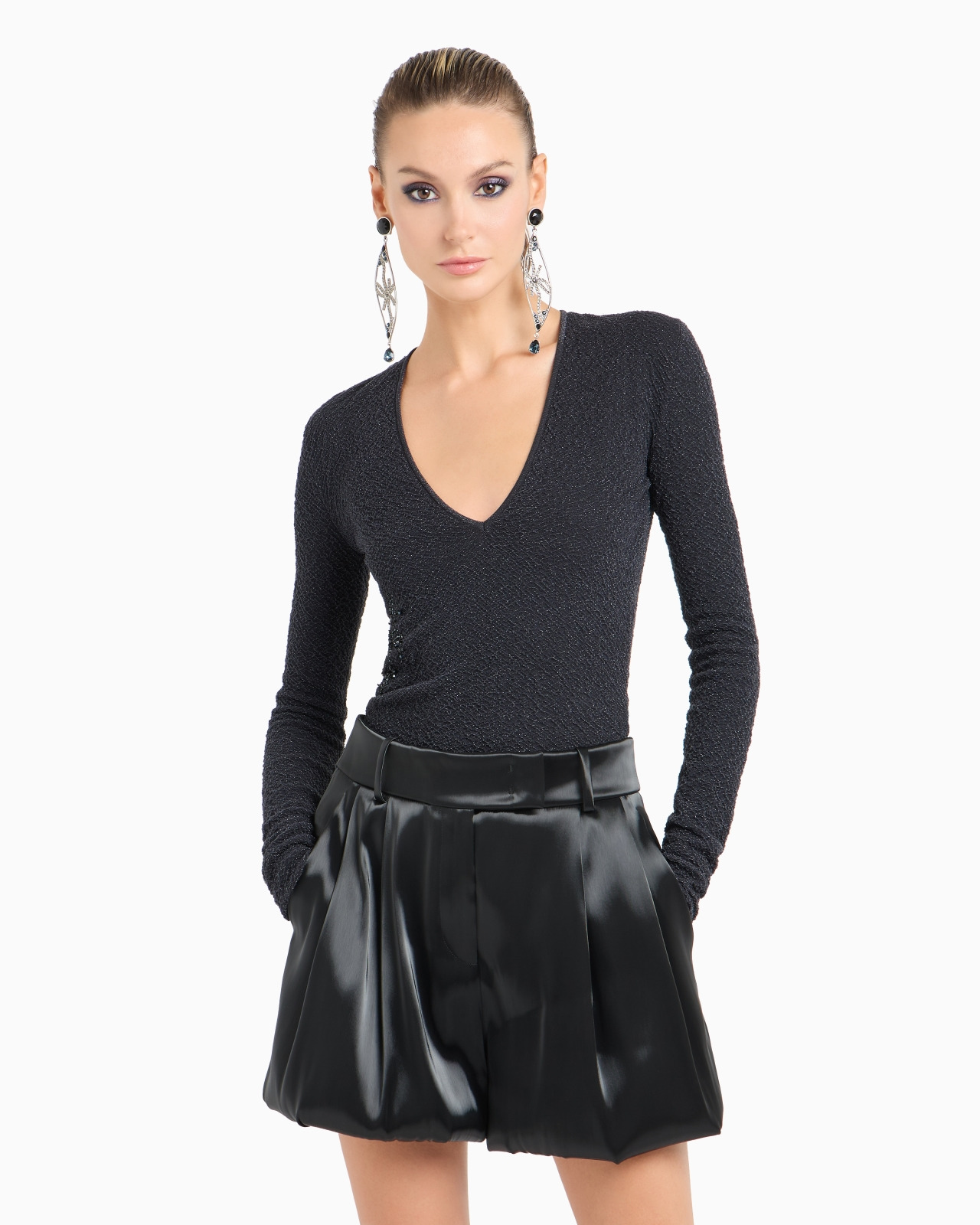 V-NECK JUMPER IN EMBOSSED METALLIC VISCOSE WITH EMBROIDERY - 4