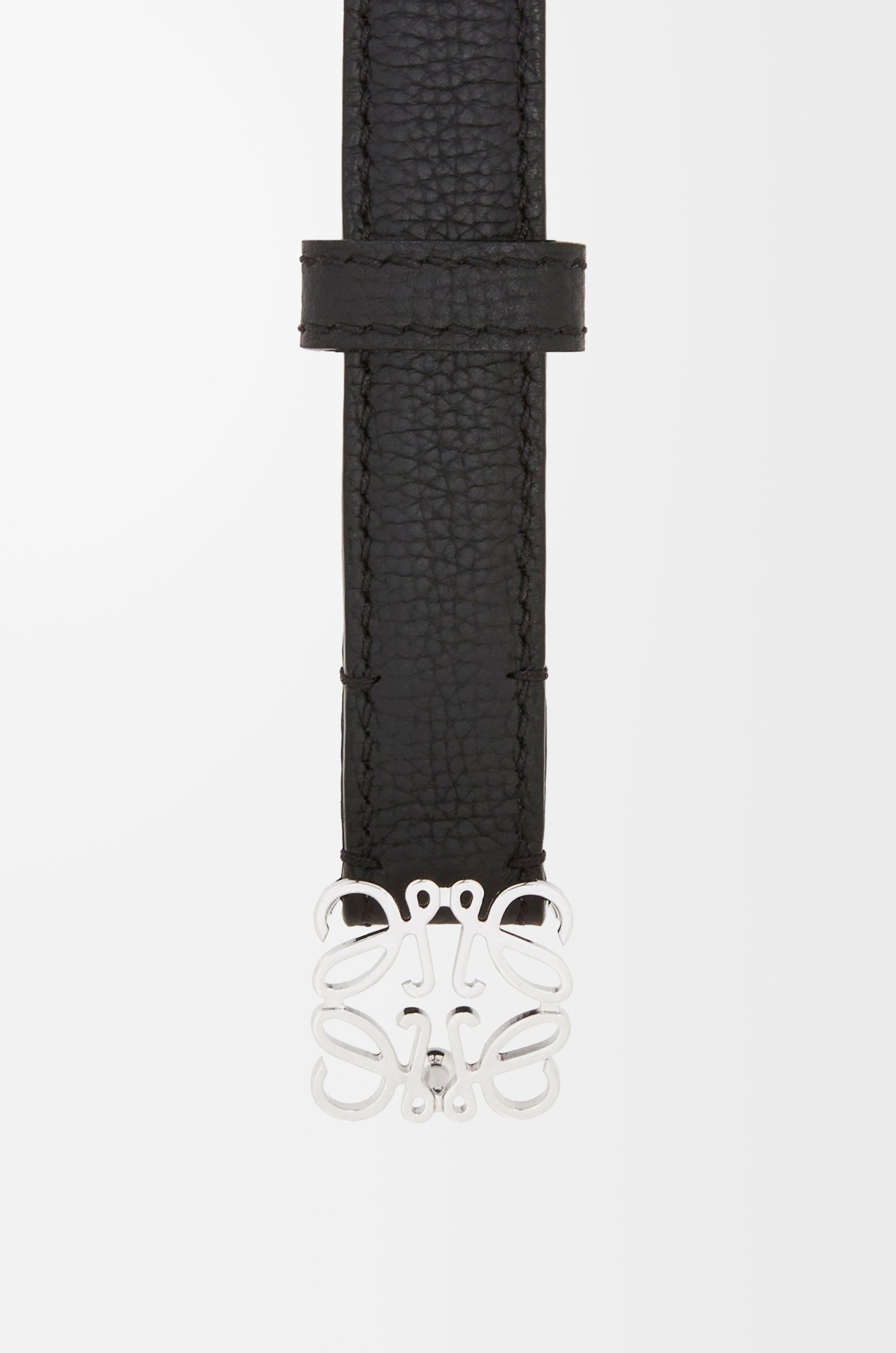 Anagram belt in pebble grain calfskin - 2