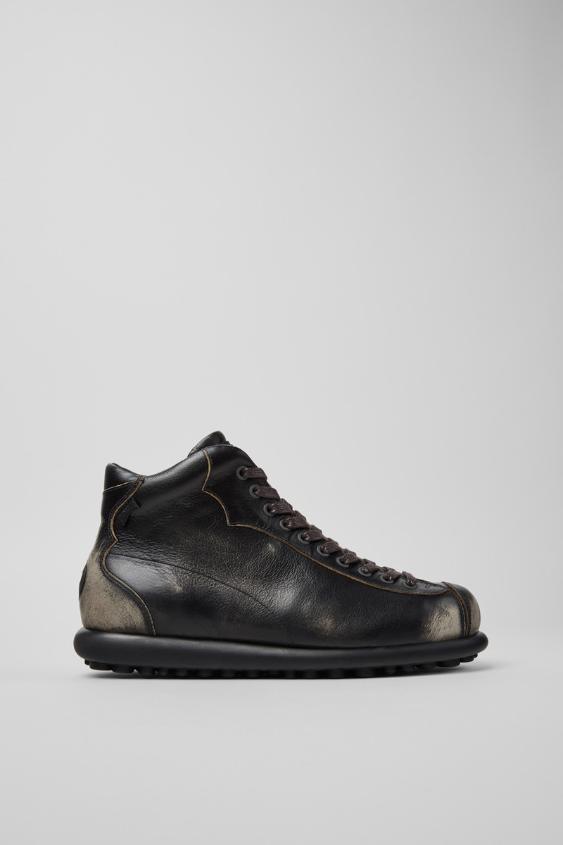 Gray Leather Ankle Boots for Men. 1