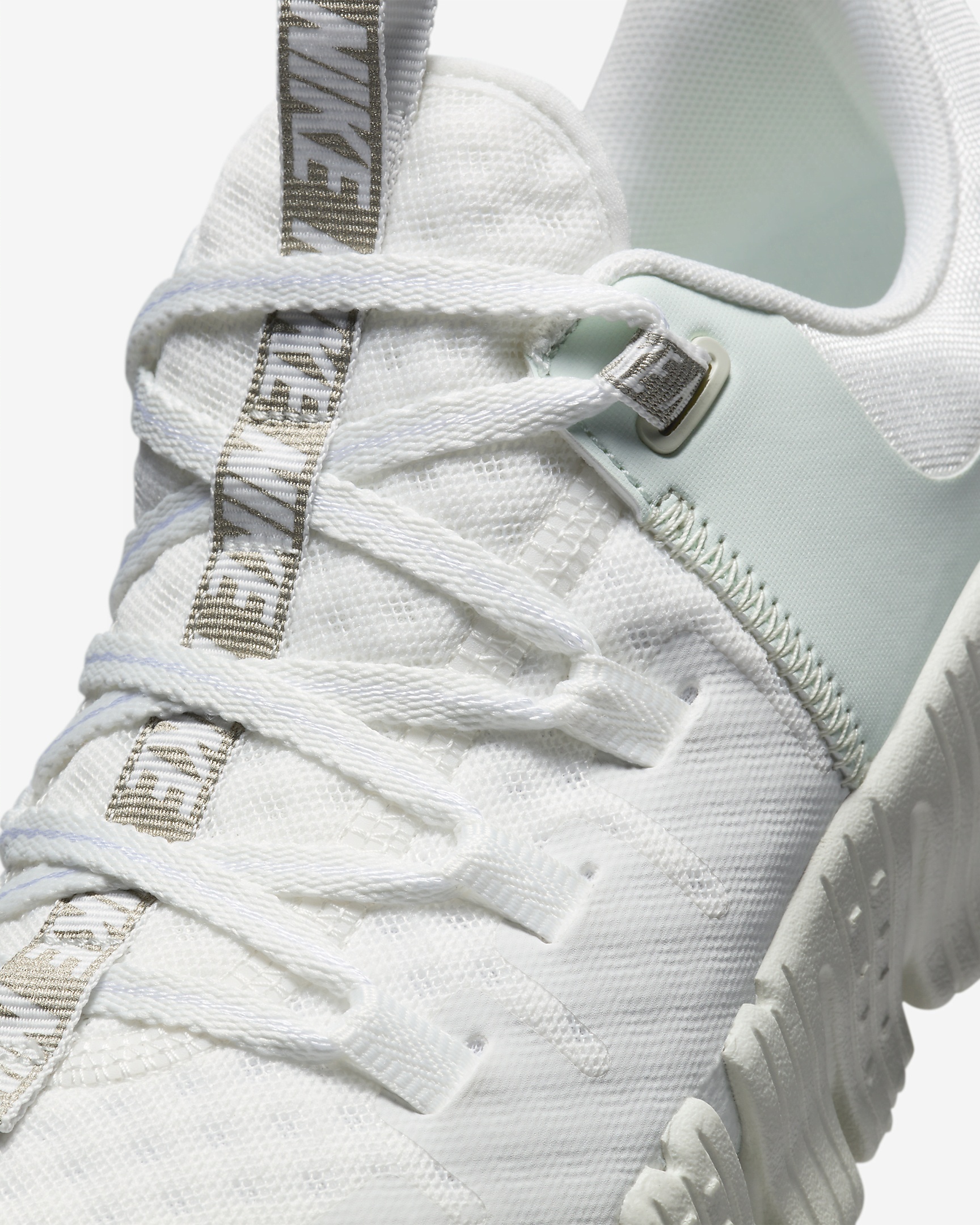 Nike Women's Free Metcon 5 Premium Workout Shoes - 8