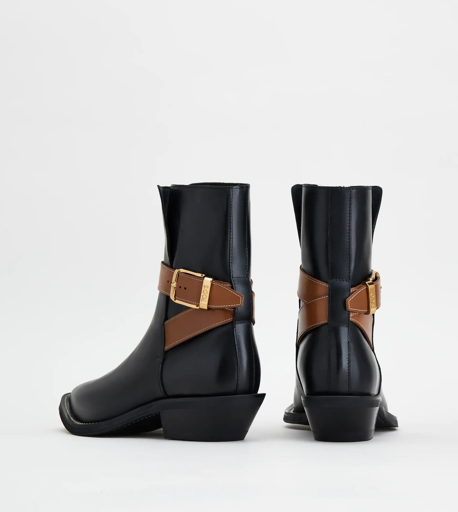 ANKLE BOOTS IN LEATHER - BLACK - 3