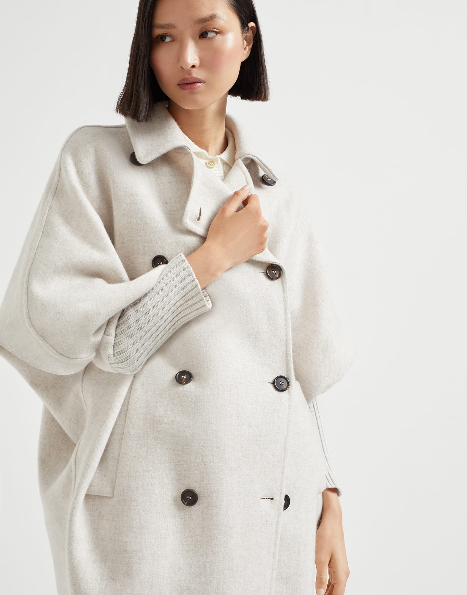 Hand-crafted coat in cozy cashmere double cloth with knit cuffs and monili - 4