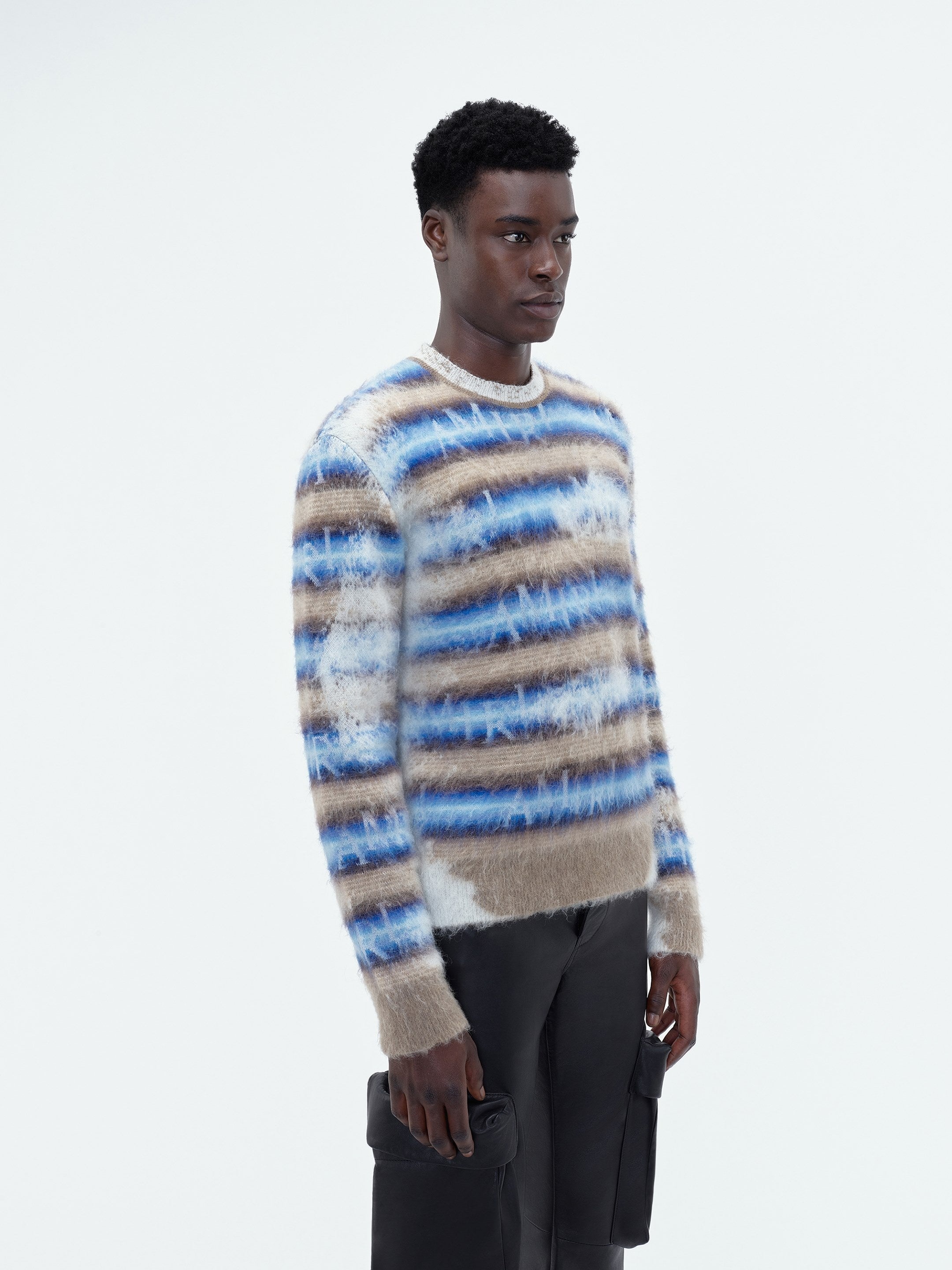 AMIRI STAGGERED STRIPED CREW - 4