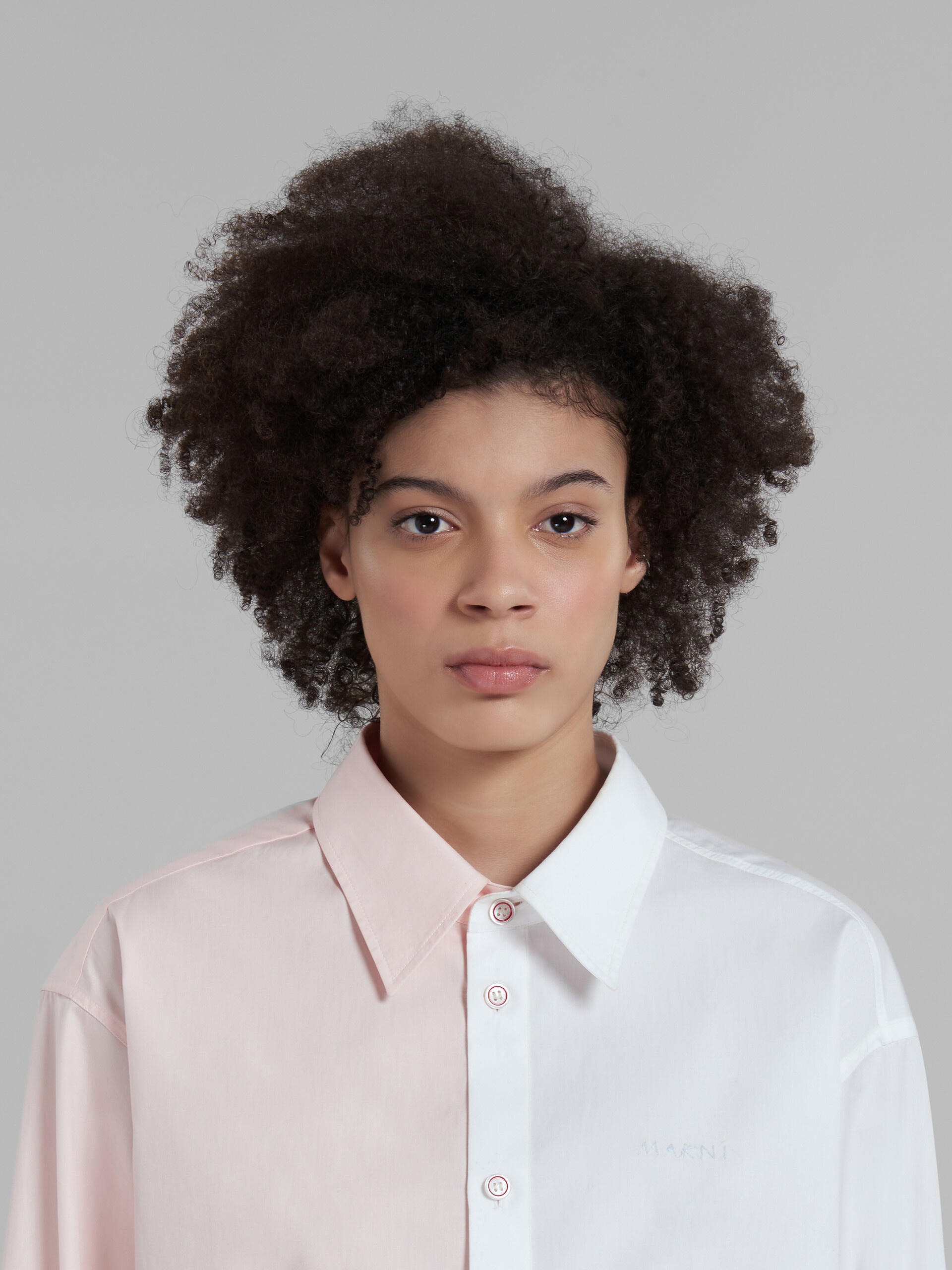 WHITE ASYMMETRIC SHIRT IN BIO POPLIN - 4
