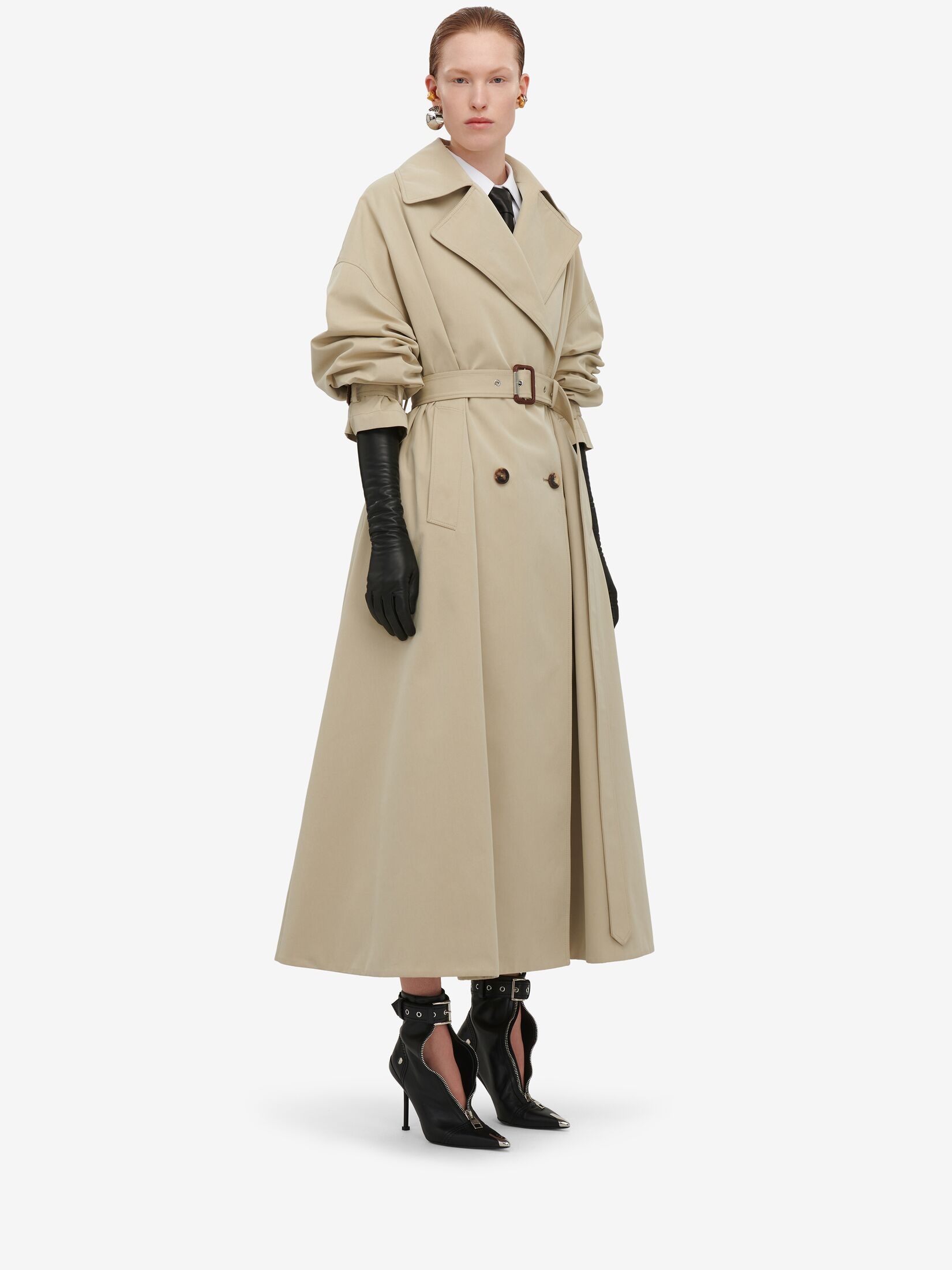 Women's Cocoon Sleeve Trench Coat in Pale Beige - 3