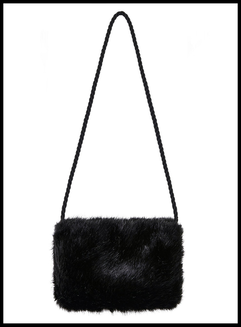 THE BLACK OUT FUR MUFF 1