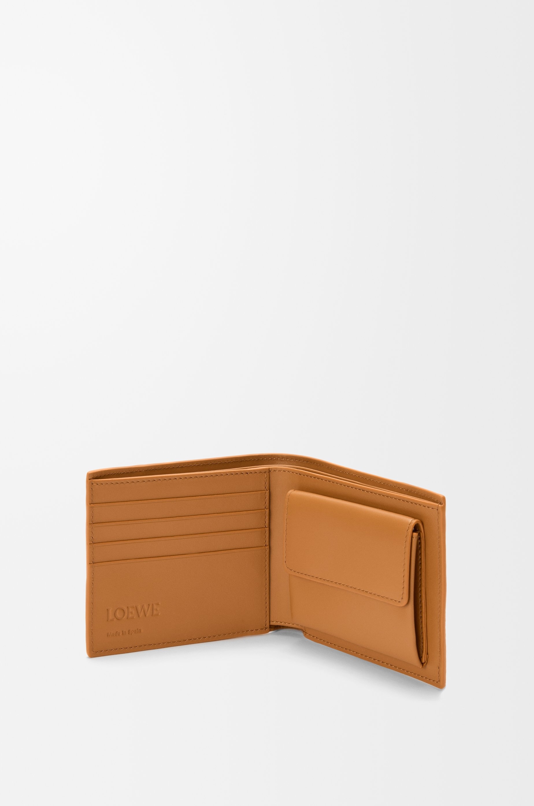 Puzzle bifold coin wallet in supple grained calfskin - 3