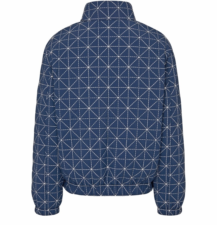 Sashiko stitch down jacket - 3