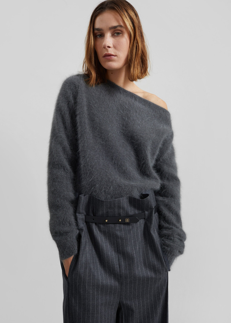 Almere Fuzzy Sweater - Dark Grey 4