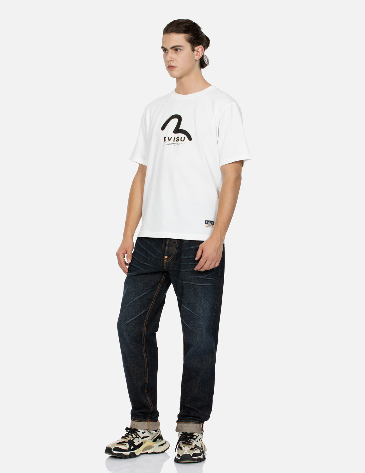 MULTI-PRINT AND MULTI-POCKET REGULAR FIT T-SHIRT - 3