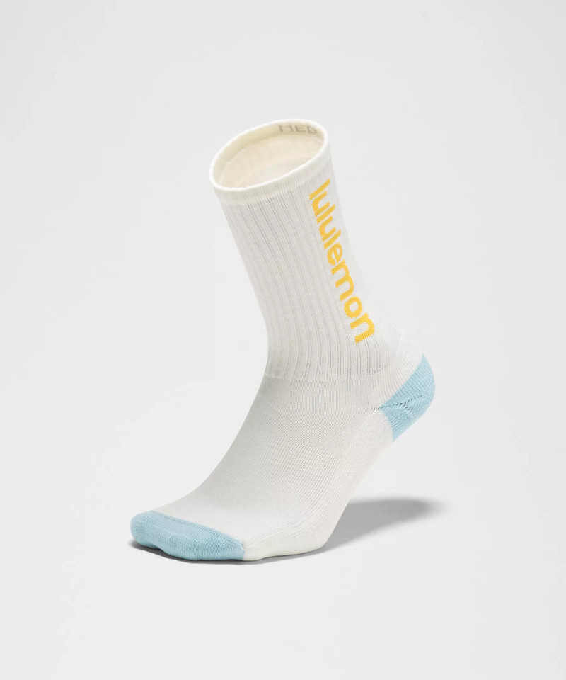 Unisex Daily Essential Crew Socks *Wordmark 3