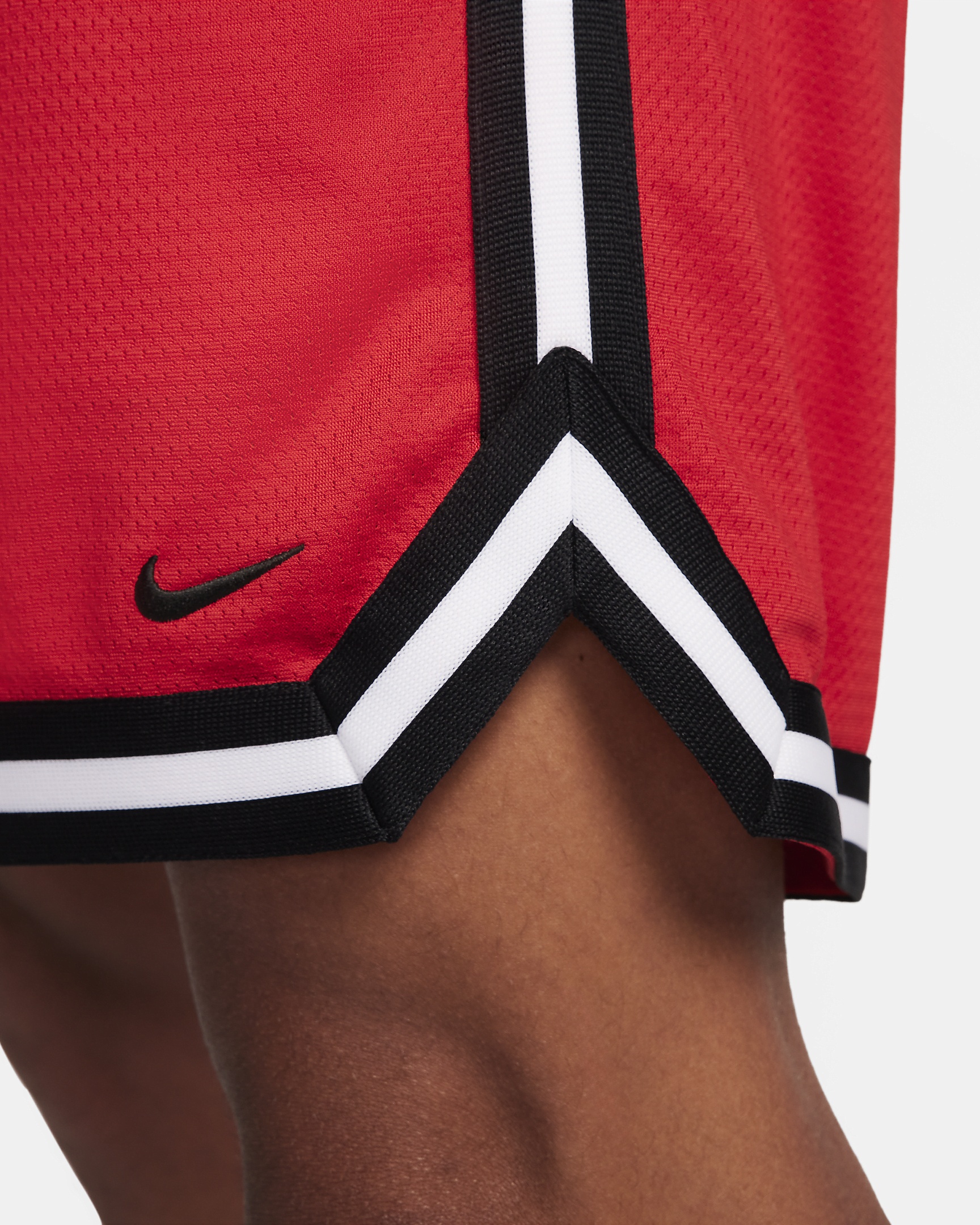 Nike DNA Men's Dri-FIT 6" Basketball Shorts - 6
