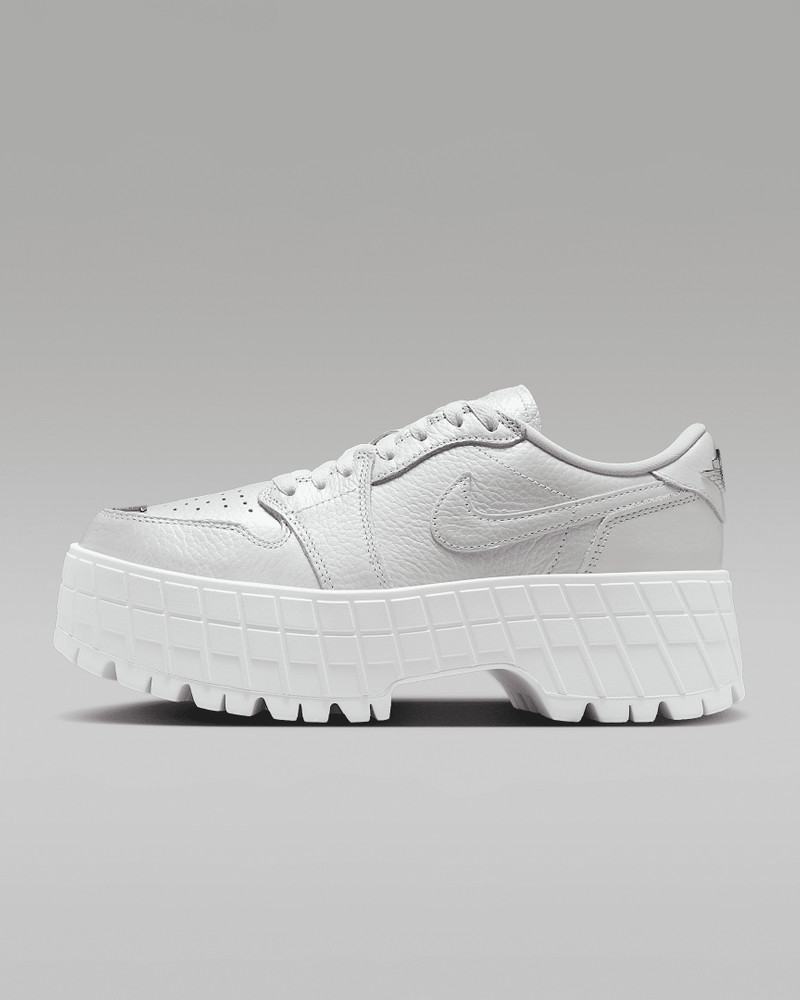Air Jordan 1 Brooklyn Low Women's Shoes - 1