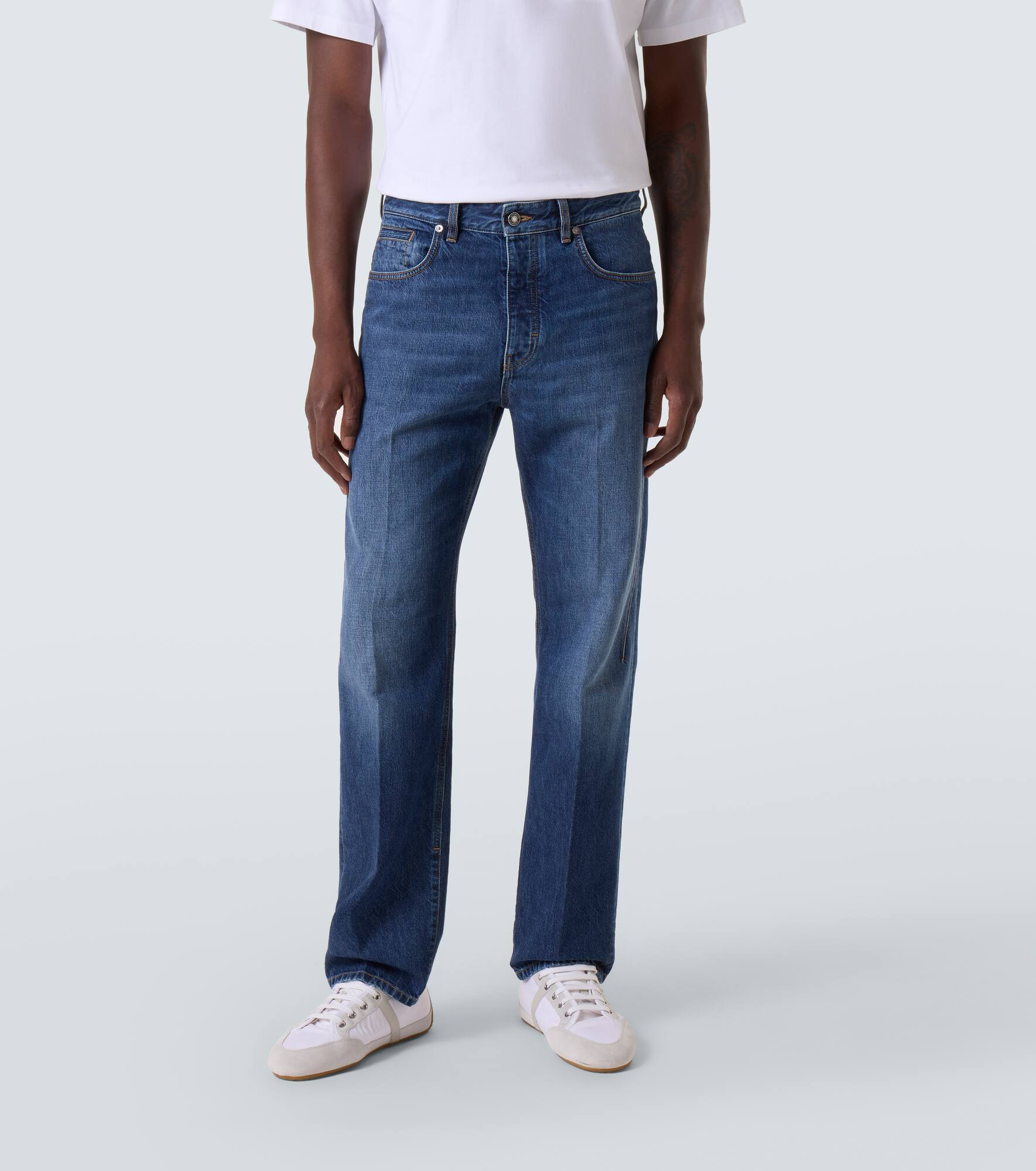 Faded mid-rise straight jeans - 3